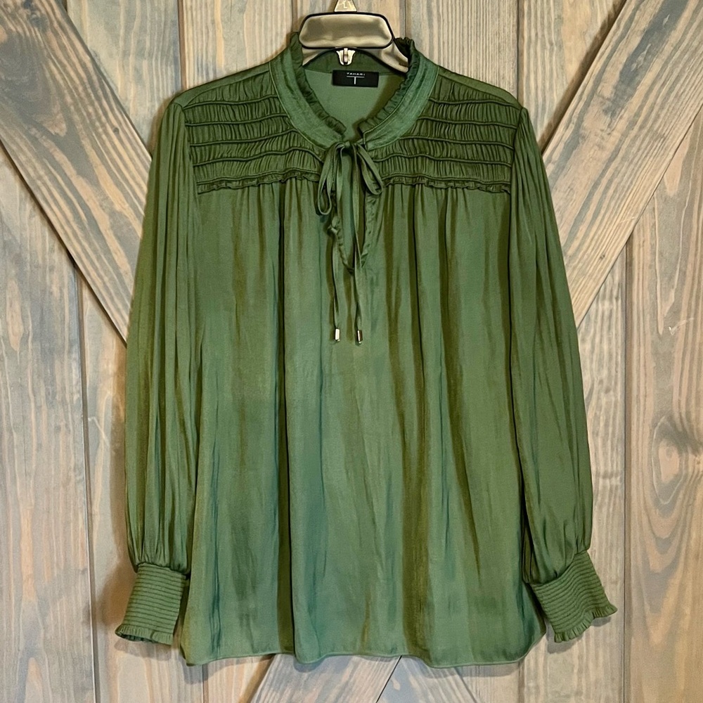 Tahari Olive Green Women's Blouse